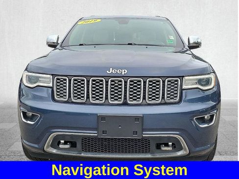 Used 2019 Jeep Grand Cherokee Overland image 2