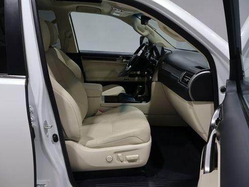 Used 2022 Lexus GX 460 Premium AWD/4WD image 23