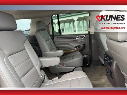 Used 2017 GMC Yukon XL Denali w/ Open Road Package AWD/4WD image 41