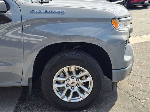 Used 2024 Chevrolet Silverado 1500 RST RWD image 9