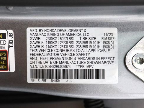 Used 2024 Acura RDX SH-AWD image 31