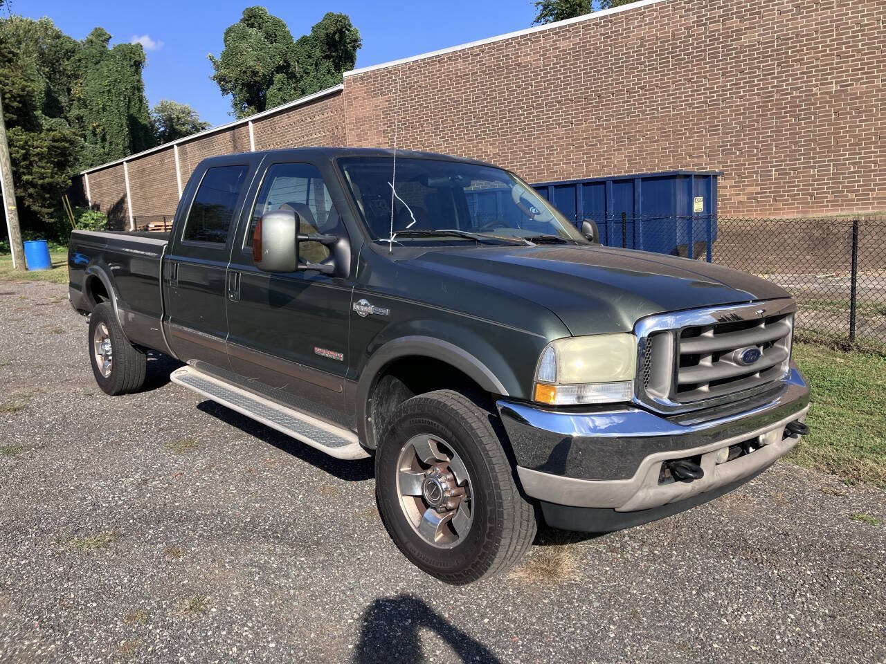 Used 2004 Ford F250 Lariat AWD/4WD image 3