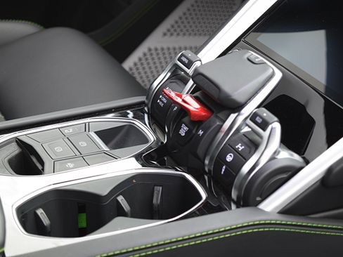 Used 2019 Lamborghini Urus AWD/4WD image 22
