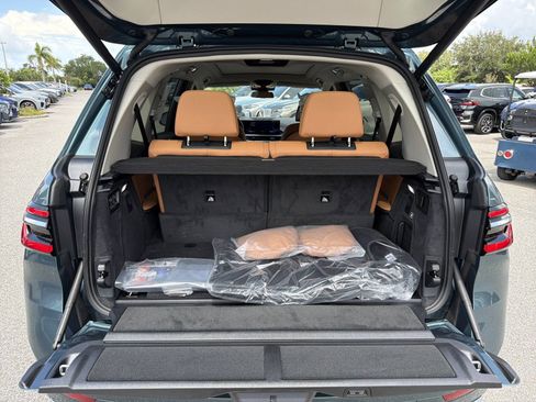 New 2027 BMW X7 xDrive40i AWD/4WD image 9