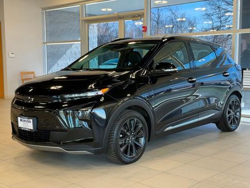 Used 2022 Chevrolet Bolt EUV Premier w/ Launch Edition image 4