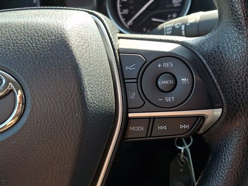 Used 2024 Toyota Camry LE image 21