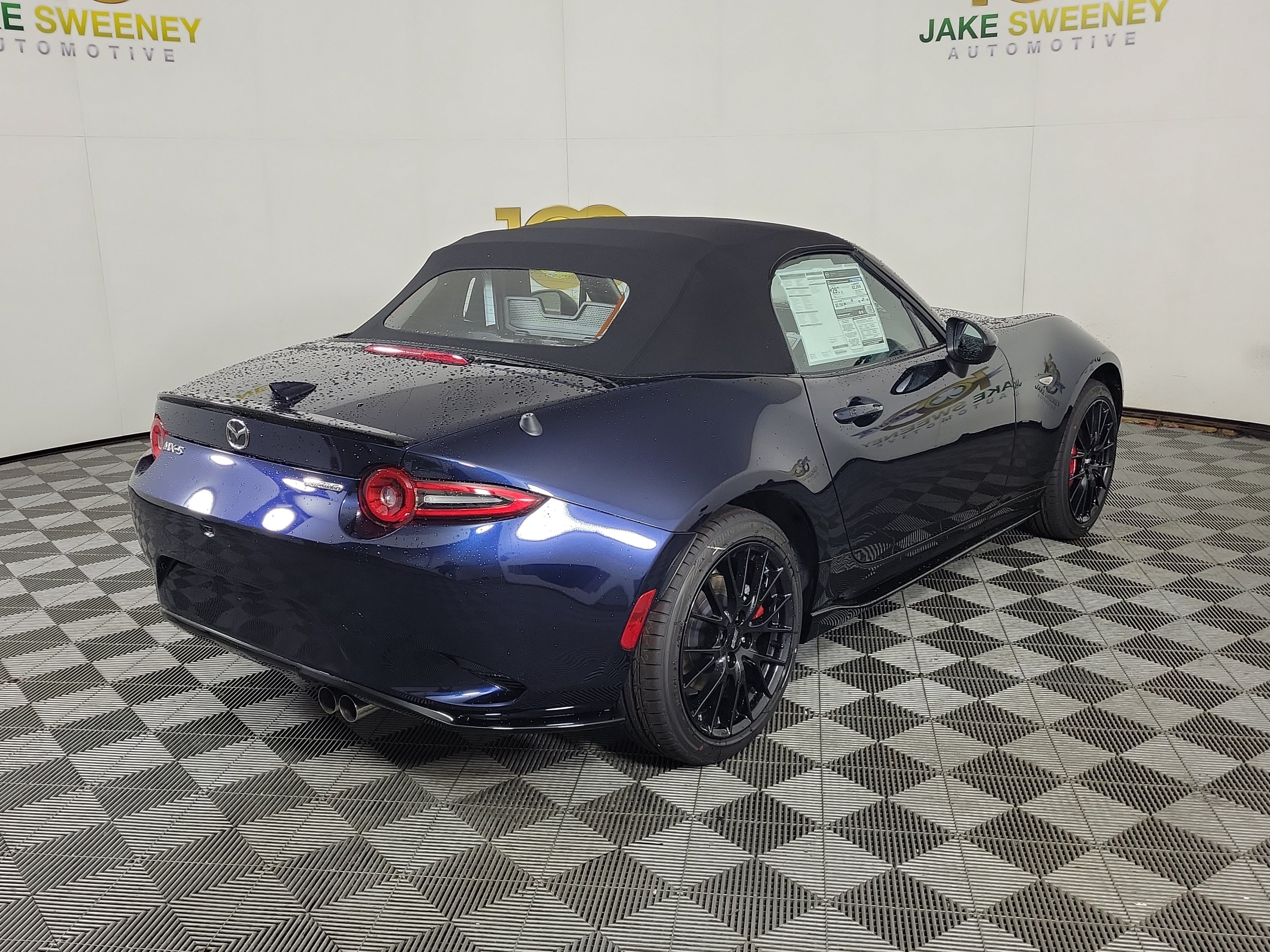 New 2026 MAZDA MX-5 Miata Club w/ Brembo/BBS/Recaro Package RWD image 9