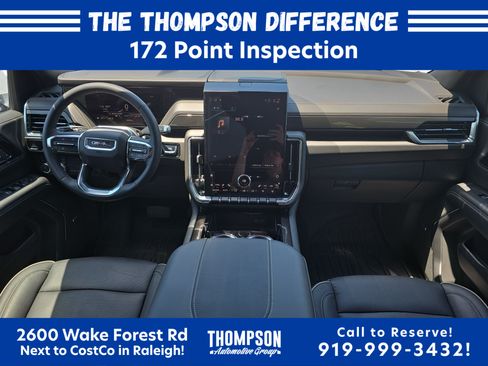 Used 2025 GMC Yukon XL Elevation AWD/4WD image 9