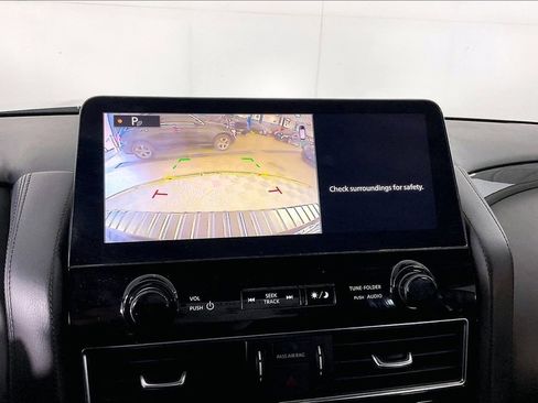 Used 2024 Nissan Armada SV RWD image 30