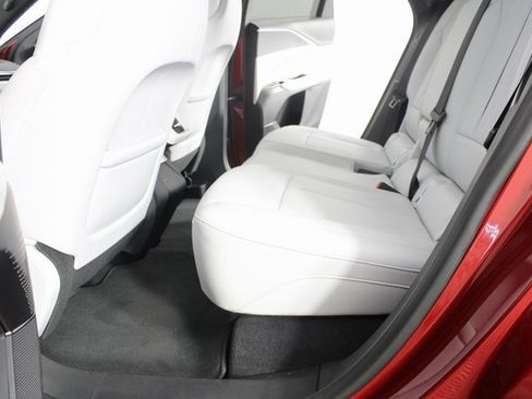 Used 2024 Cadillac Lyriq Sport image 20