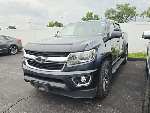 Used 2020 Chevrolet Colorado LT w/ LT Convenience Package AWD/4WD image 4