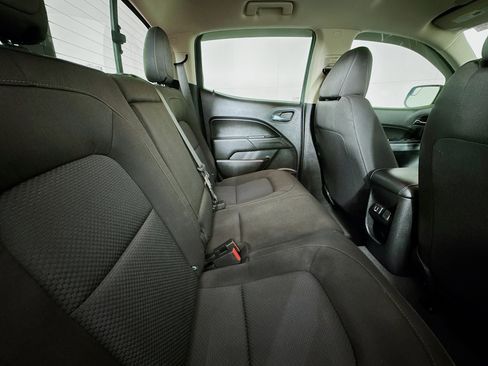 Used 2020 Chevrolet Colorado LT image 25