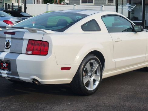 Used 2006 Ford Mustang GT Premium RWD image 6