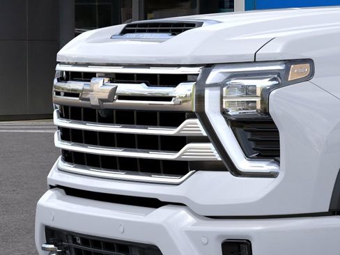 New 2026 Chevrolet Silverado 2500 High Country w/ High Country Premium Package AWD/4WD image 13