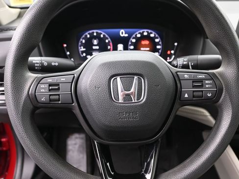 Certified 2023 Honda Accord EX image 14