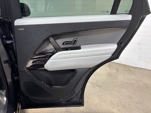 Used 2023 Land Rover Range Rover Sport SE AWD/4WD image 41