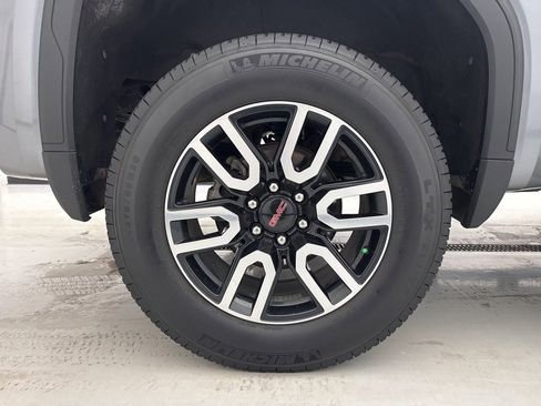 Used 2020 GMC Sierra 1500 AT4 w/ AT4 Premium Package image 19