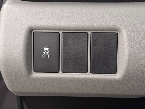 Used 2023 Honda Pilot LX image 26