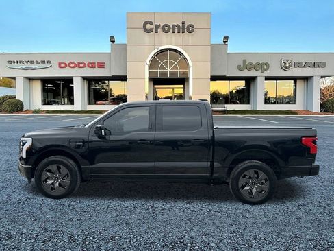 Used 2023 Ford F150 Lightning Lariat w/ Equipment Group 511A High image 6