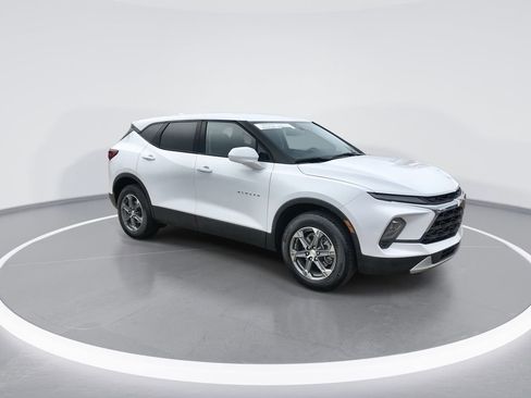 Used 2023 Chevrolet Blazer LT w/ LPO, Floor Liner Package image 2