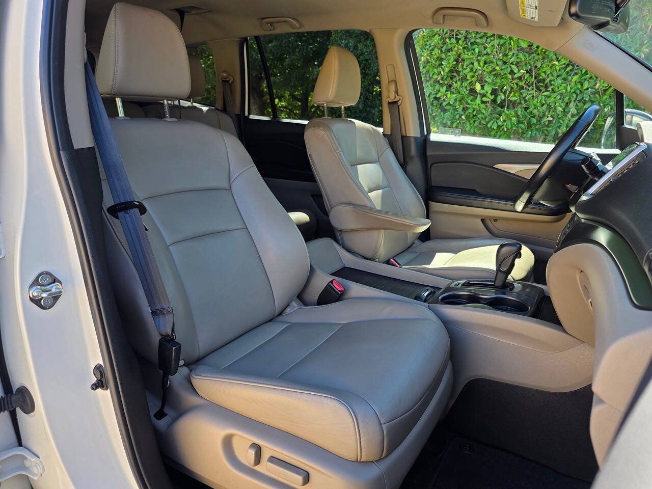 Used 2017 Honda Pilot EX-L image 40