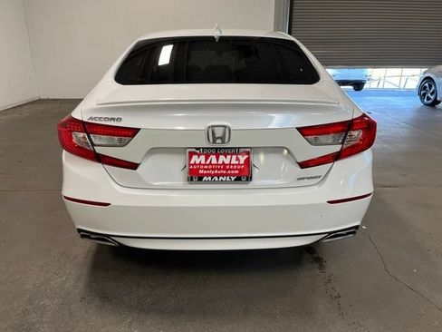 Used 2020 Honda Accord Sport image 4