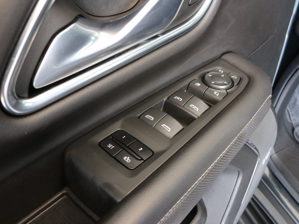 Used 2021 GMC Yukon SLT w/ SLT Premium Package AWD/4WD image 27
