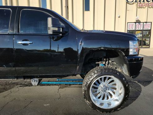 Used 2012 Chevrolet Silverado 2500 LT w/ Texas Edition image 25