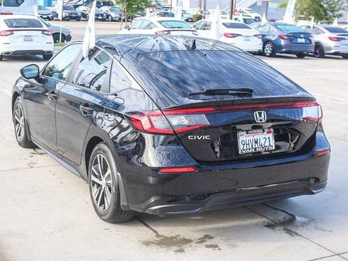Used 2023 Honda Civic LX image 7