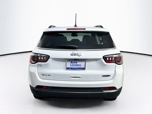 Used 2022 Jeep Compass Latitude w/ Convenience Group AWD/4WD image 6