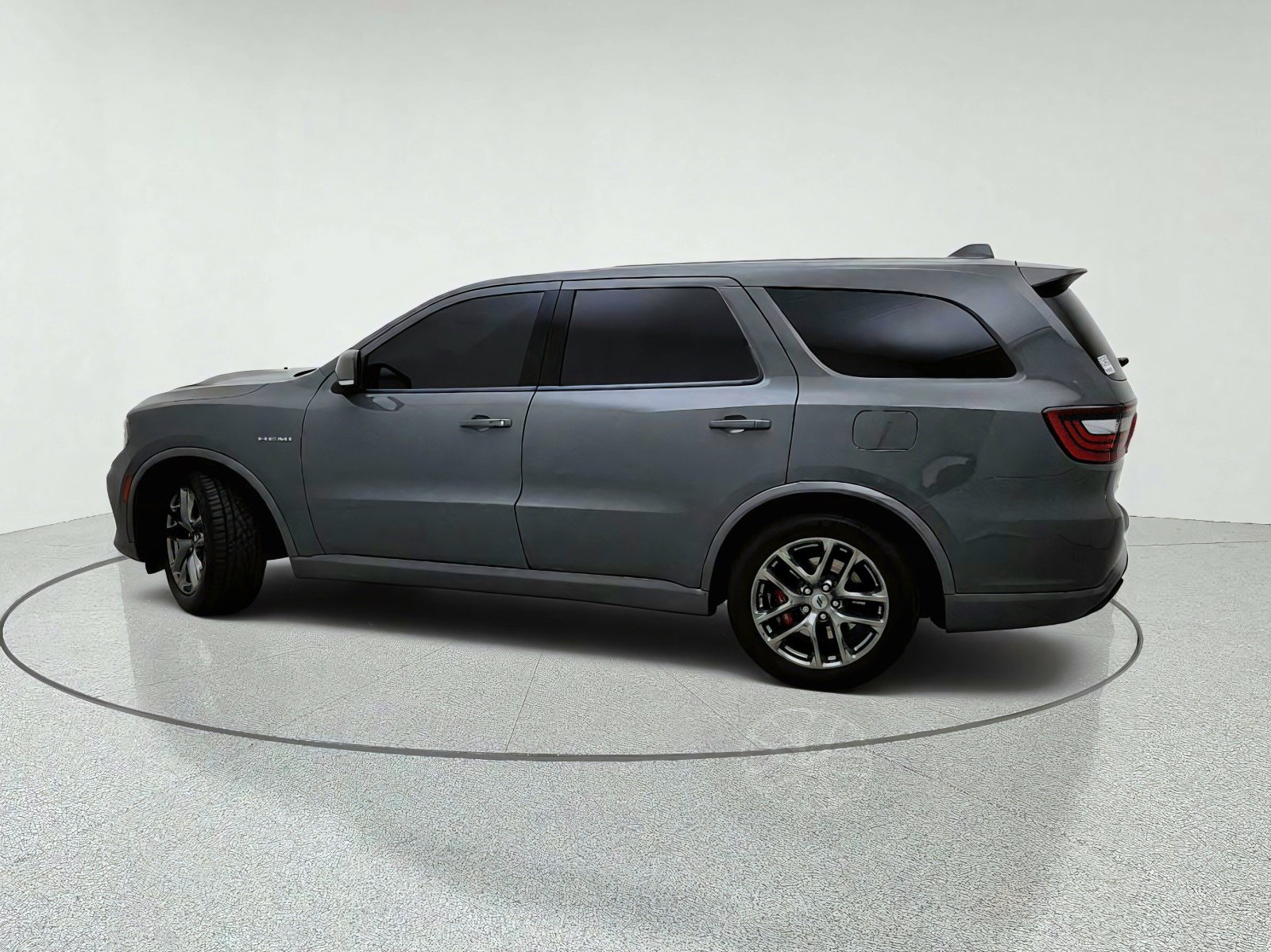 Used 2021 Dodge Durango R/T w/ Tow 'N Go Package AWD/4WD image 13