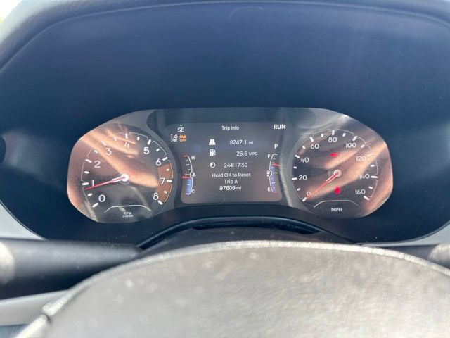 Used 2022 Jeep Compass Limited AWD/4WD image 16
