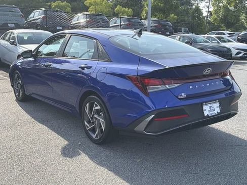 Certified 2025 Hyundai Elantra Sport FWD image 5