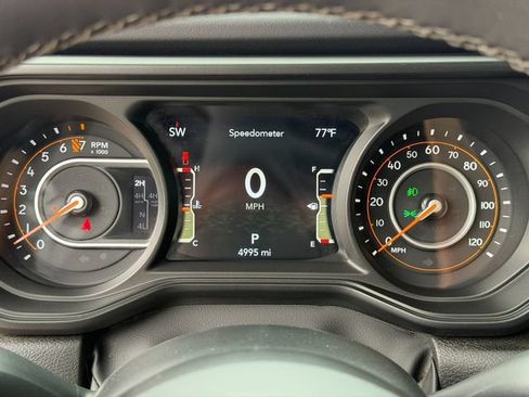 Used 2026 Jeep Gladiator Rubicon AWD/4WD image 45