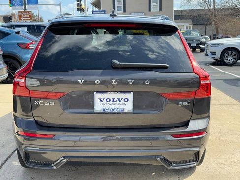 Certified 2025 Volvo XC60 B5 Plus image 6