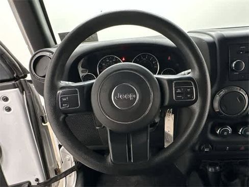 Used 2017 Jeep Wrangler Sport image 7