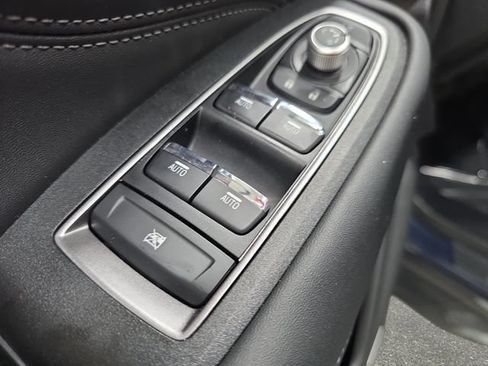Used 2024 Subaru Outback Touring AWD/4WD image 27
