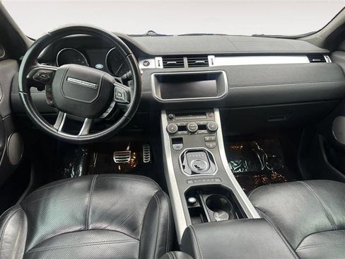 Used 2017 Land Rover Range Rover Evoque HSE Dynamic image 10