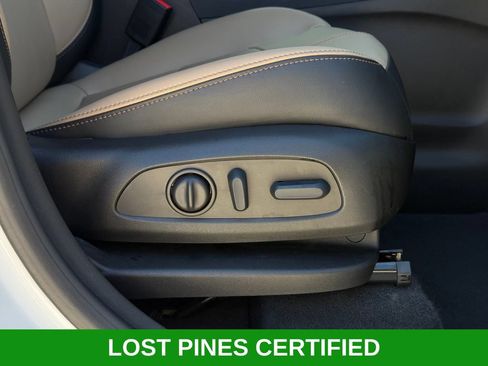 Used 2022 Chevrolet Equinox Premier AWD/4WD image 26
