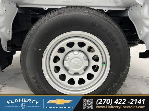 Used 2026 Chevrolet Silverado 1500 W/T w/ WT Value Package RWD image 19