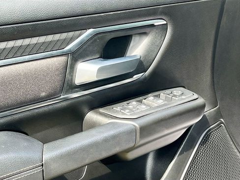 Certified 2025 RAM 1500 Big Horn AWD/4WD image 18
