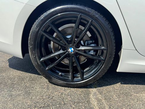 Used 2022 BMW 330i Sedan w/ M Sport Package RWD image 49