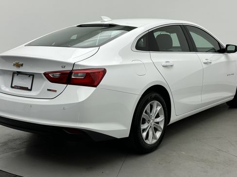 Used 2025 Chevrolet Malibu LT image 7