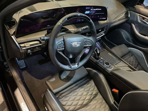 Used 2026 Cadillac CT5 V Blackwing w/ Super Cruise 1 Package image 15