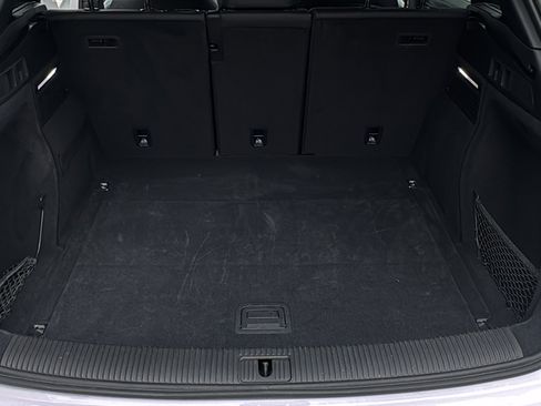 Certified 2025 Audi Q5 2.0T Premium image 25