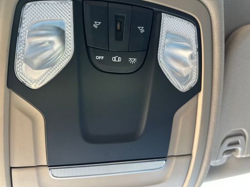 Used 2019 RAM 1500 Big Horn image 19