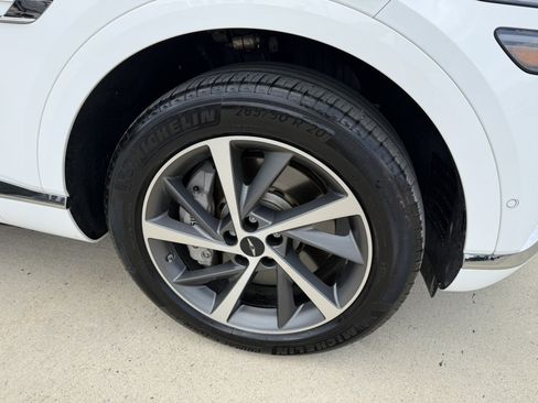 Used 2025 Genesis GV80 2.5T Advanced AWD/4WD image 4