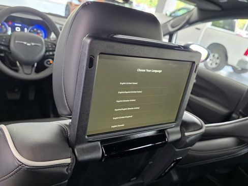 New 2026 Chrysler Pacifica Limited w/ Uconnect Theater Family Group AWD/4WD image 13