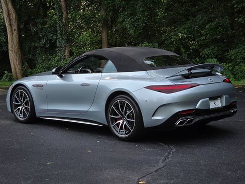 Used 2022 Mercedes-Benz SL 55 AMG 4MATIC image 11