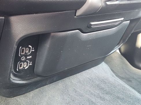 Used 2023 RAM 1500 Big Horn AWD/4WD image 32